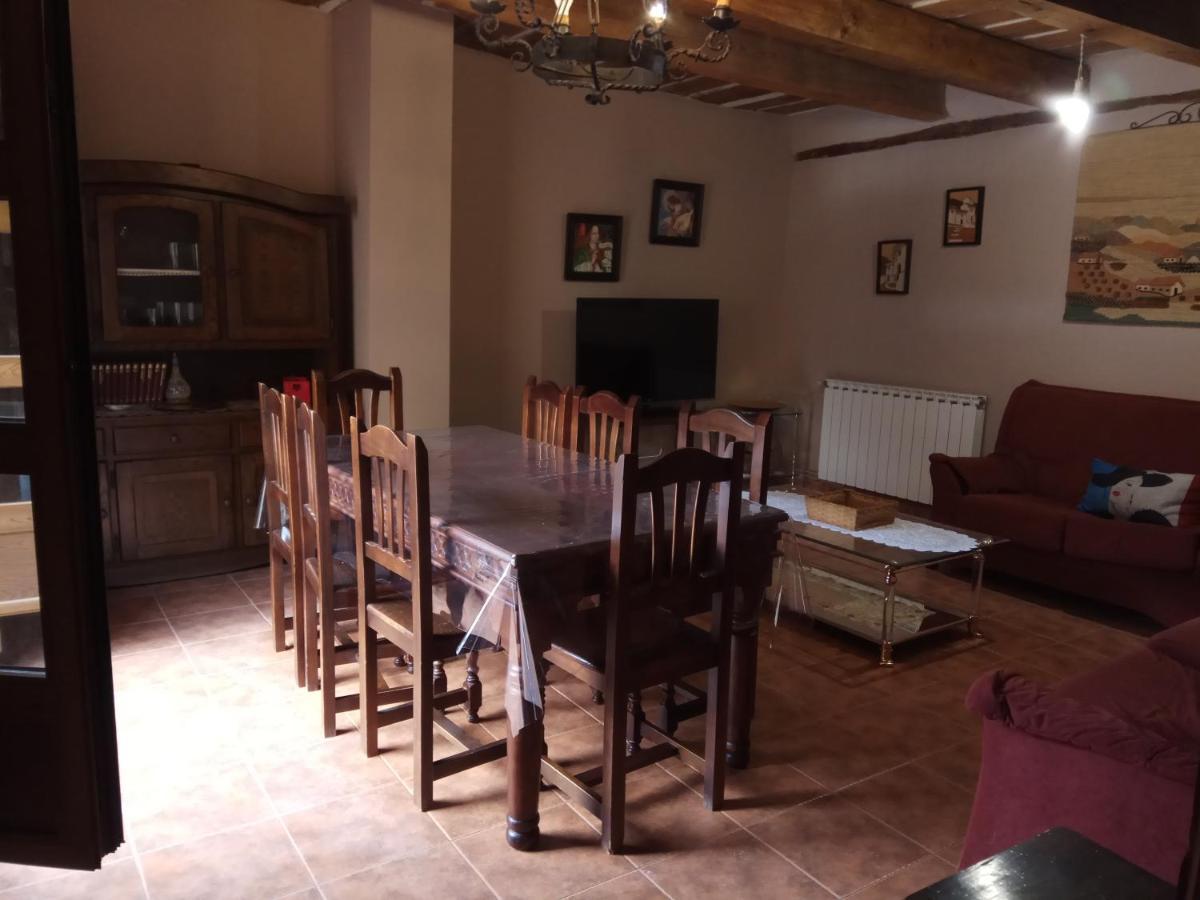 Casa Rural Marina Curiel de Duero ภายนอก รูปภาพ