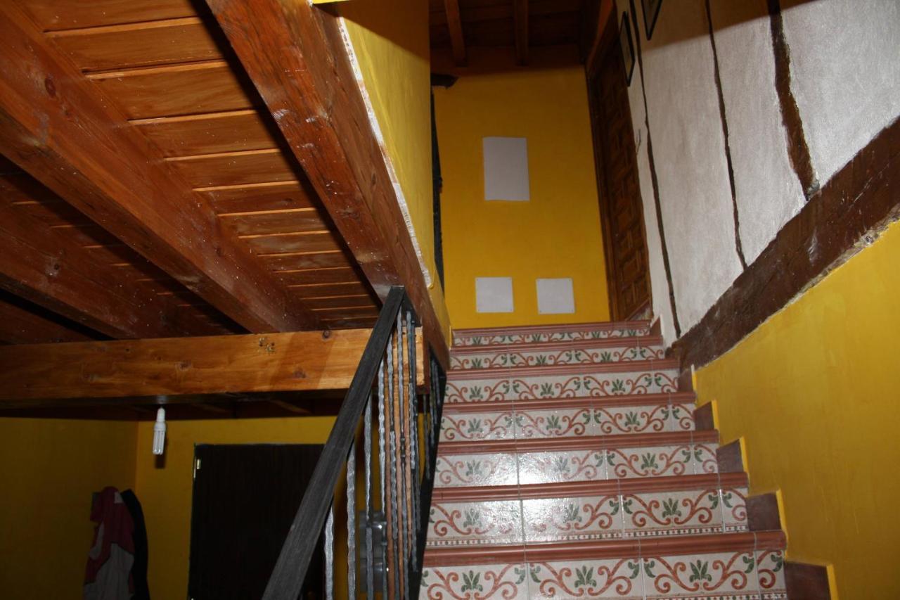 Casa Rural Marina Curiel de Duero ภายนอก รูปภาพ